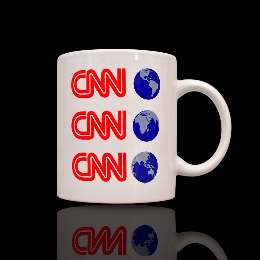 VTG CNN Logo Ceramic Coffee Mug 11oz White Cup Vintage